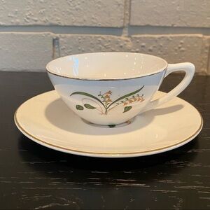 VTG EDWIN KNOWLES CHINA FORSYTHIA CUP +SAUCER GOLD TRIM